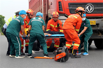 屏边沛县道路救援